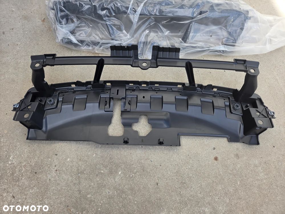 Wzmocnienie górne pas przedni Peugeot 308 T9 LIFT  9817230777   NOWE - 8