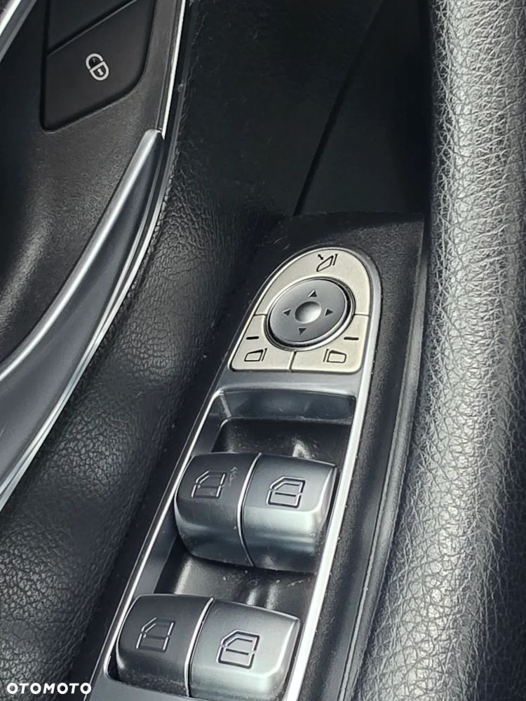 Mercedes-Benz Klasa E 200 T 9G-TRONIC Sportstyle Edition - 30