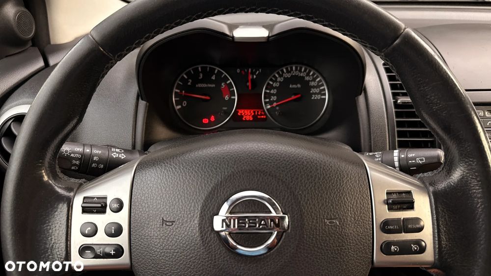 Nissan Note 1.5 dci DPF tekna - 17