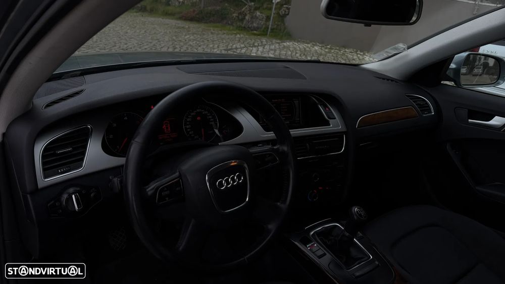 Audi A4 2.0 TDI - 13