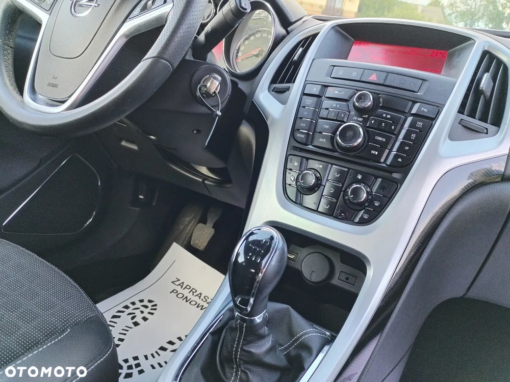 Opel Astra - 16