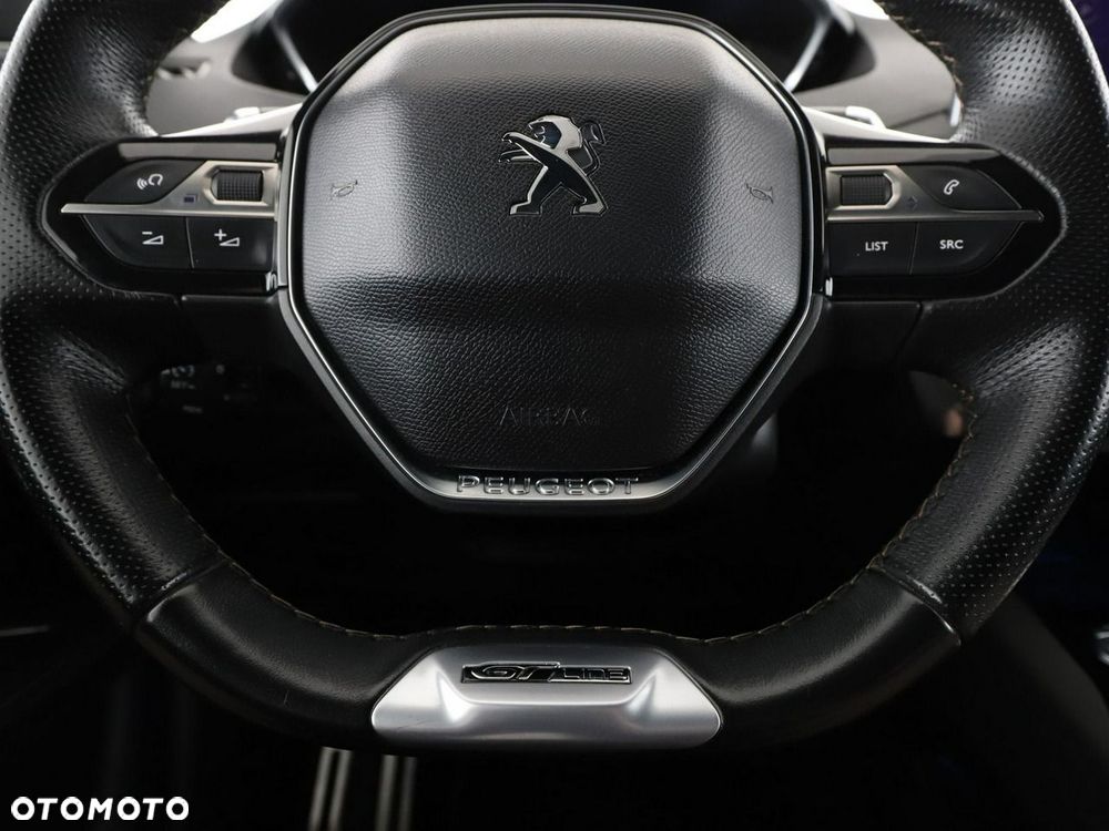 Peugeot 5008 THP 165 EAT6 Allure - 22