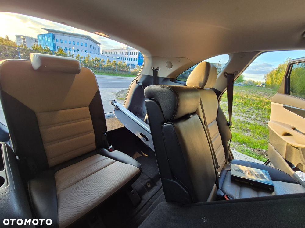 Kia Sorento - 16