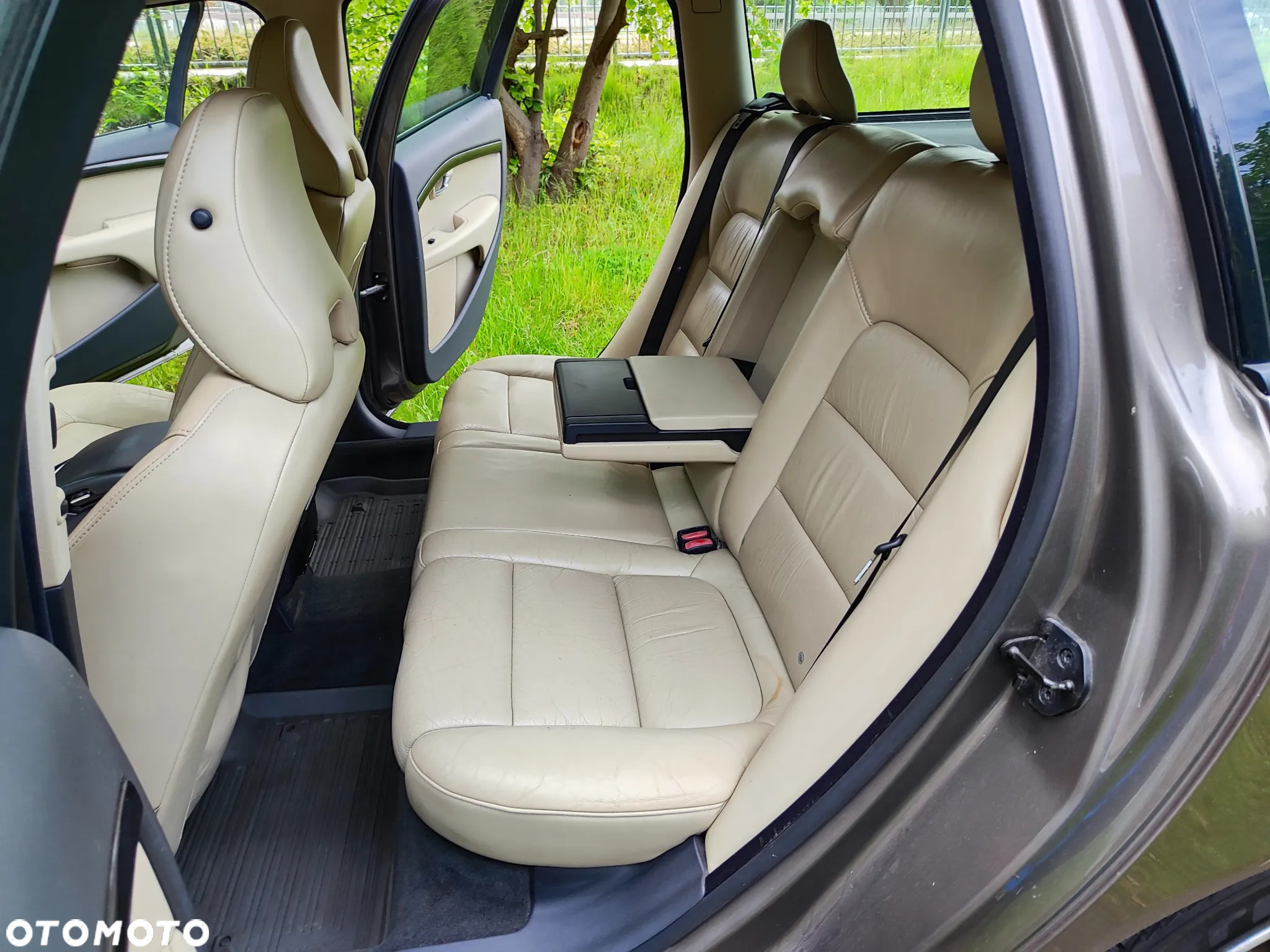 Volvo V70 2.0D Momentum - 18