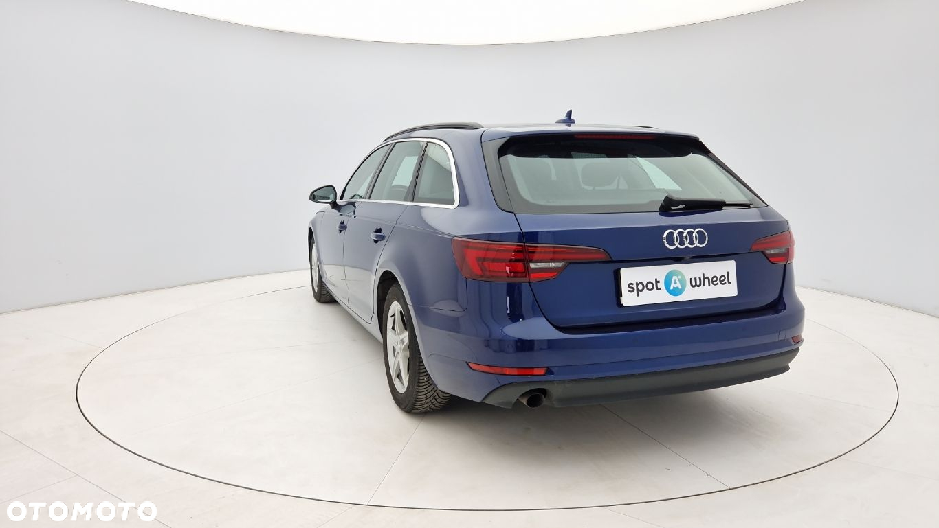 Audi A4 2.0 TDI S tronic - 3