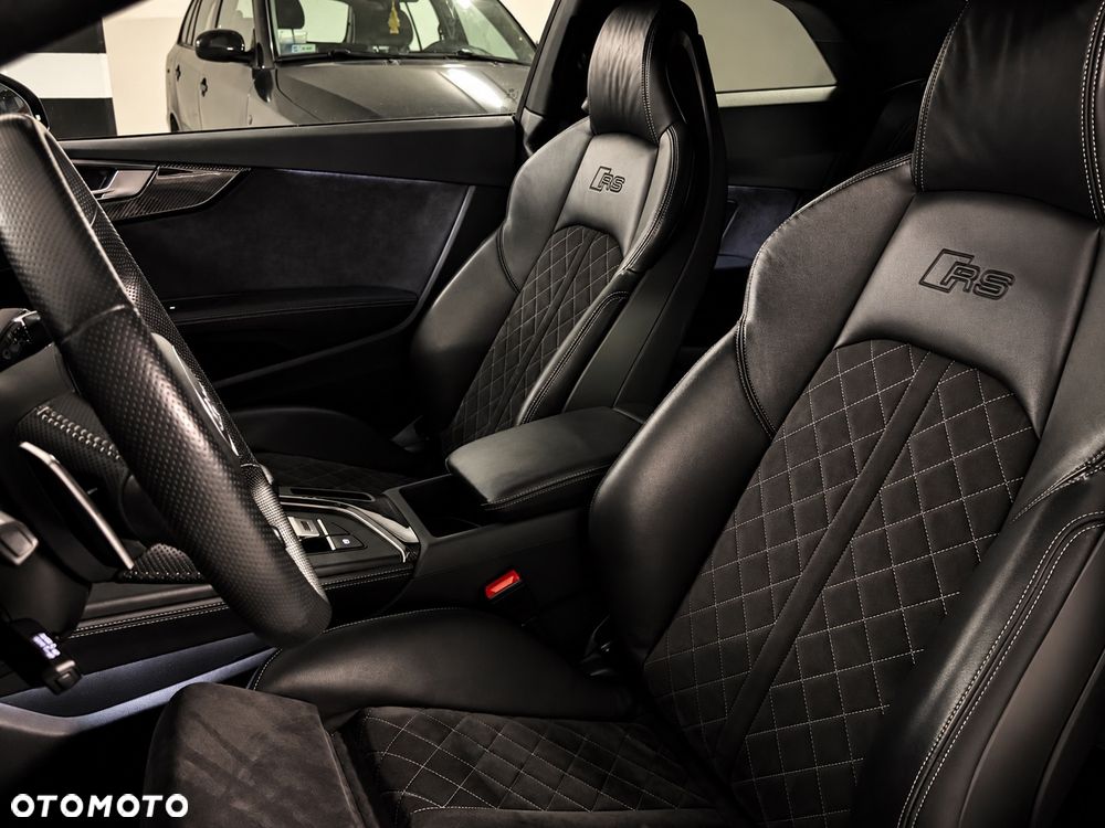 Audi RS5 Coupé - 11