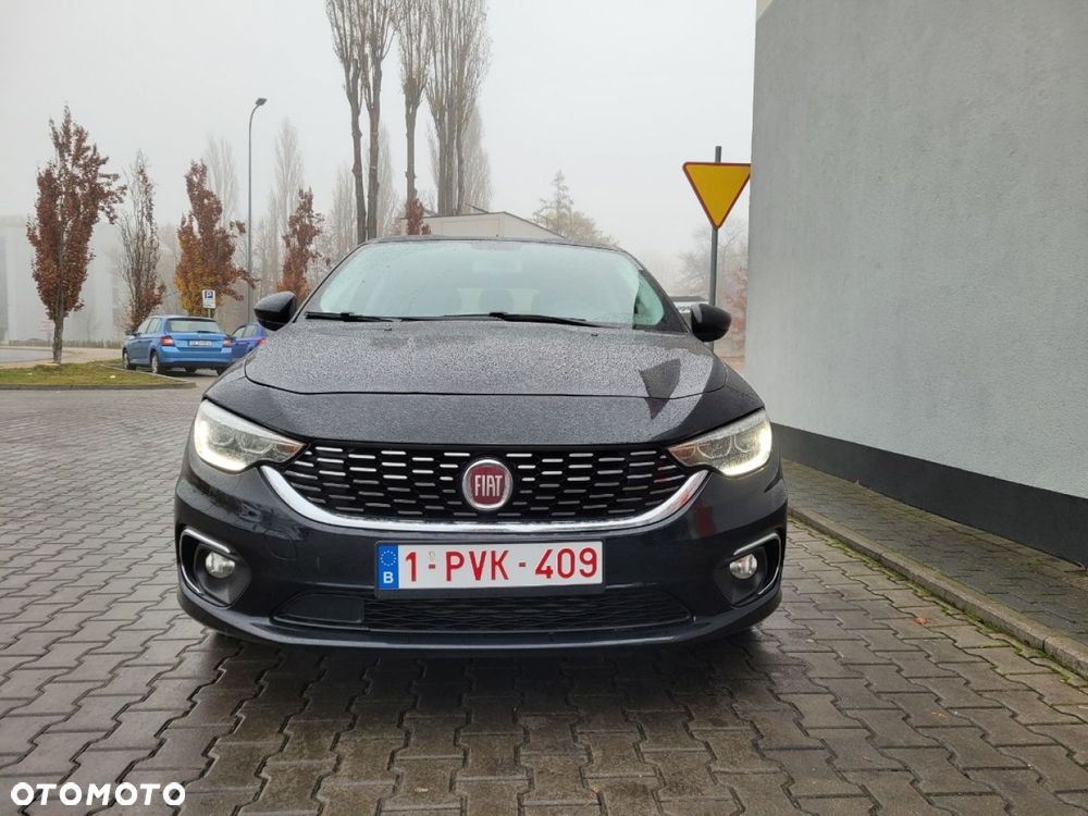 Fiat Tipo 1.4 T-Jet 16v S-Design - 4