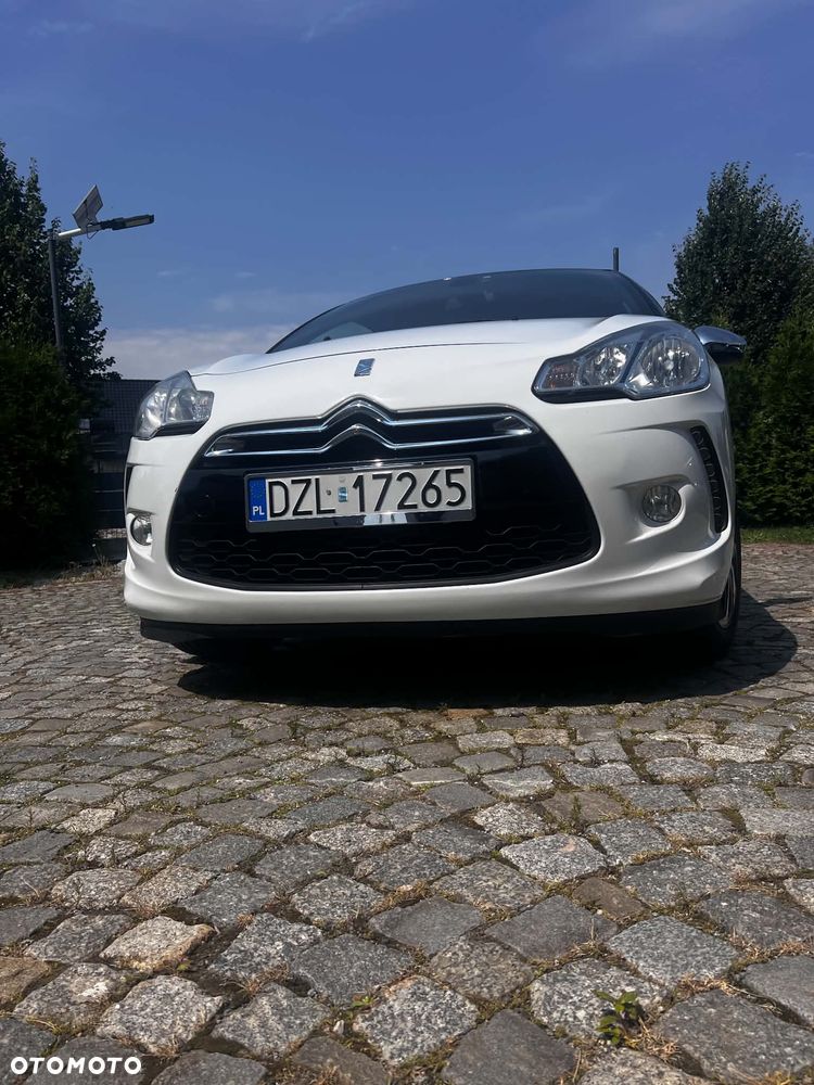 Citroën DS3 1.6 HDi SoChic - 2