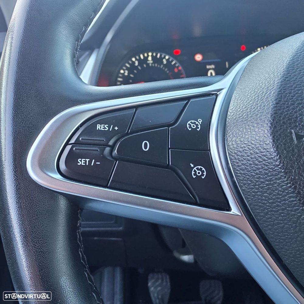 Renault Captur 1.0 TCe Exclusive - 19