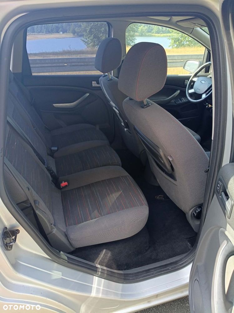 Ford C-MAX - 6