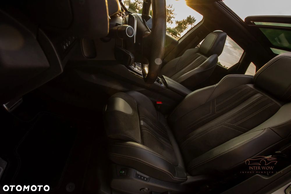 Peugeot 3008 1.6 PureTech GT Pack S&S EAT8 - 19