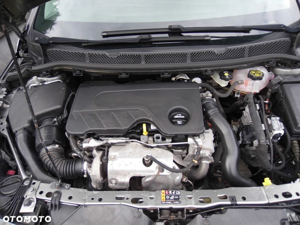 Opel Astra 1.6 CDTI DPF ecoFLEX TourerStart/Stop Exklusiv - 39