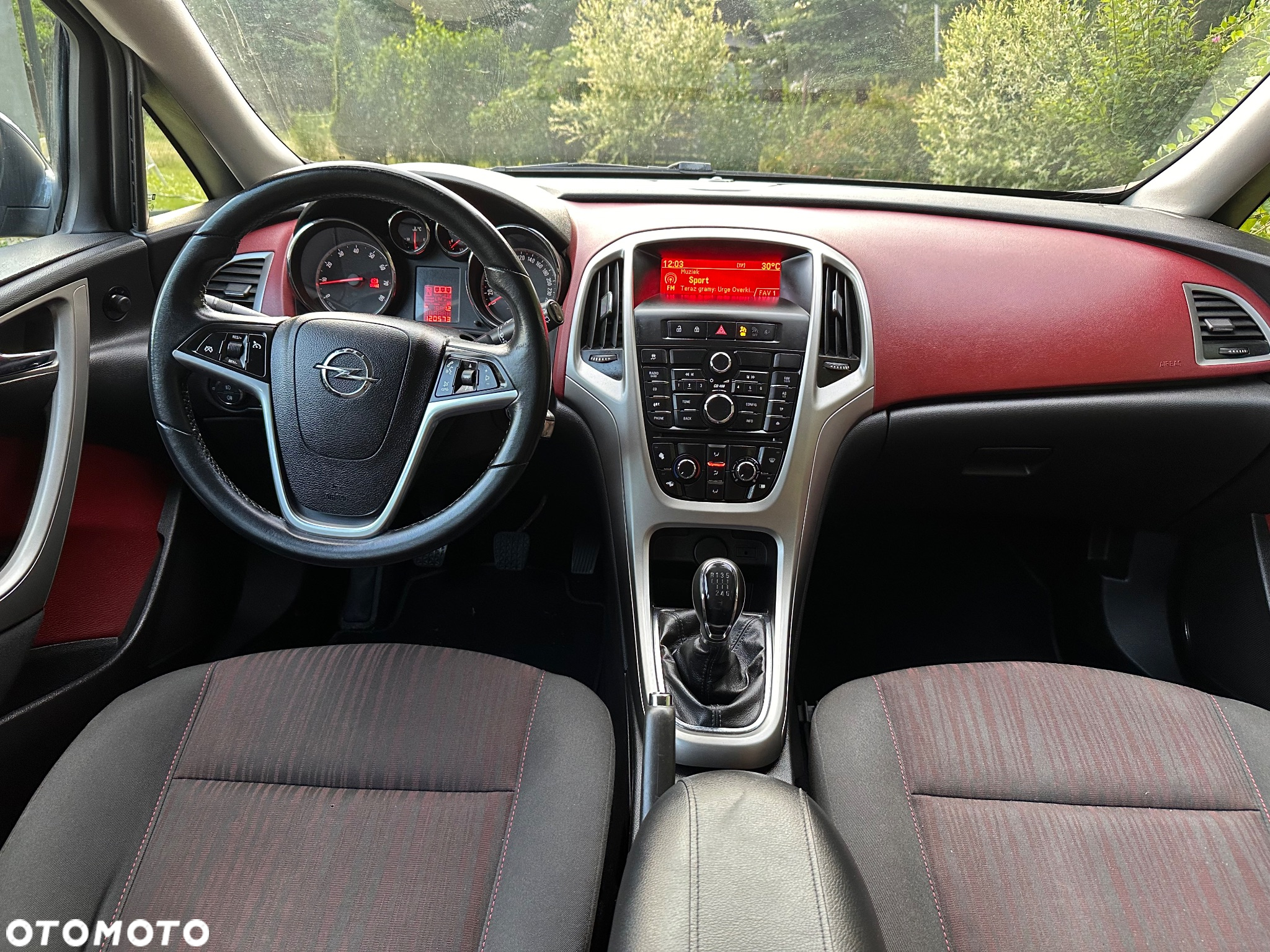 Opel Astra IV 1.4 T Essentia - 24