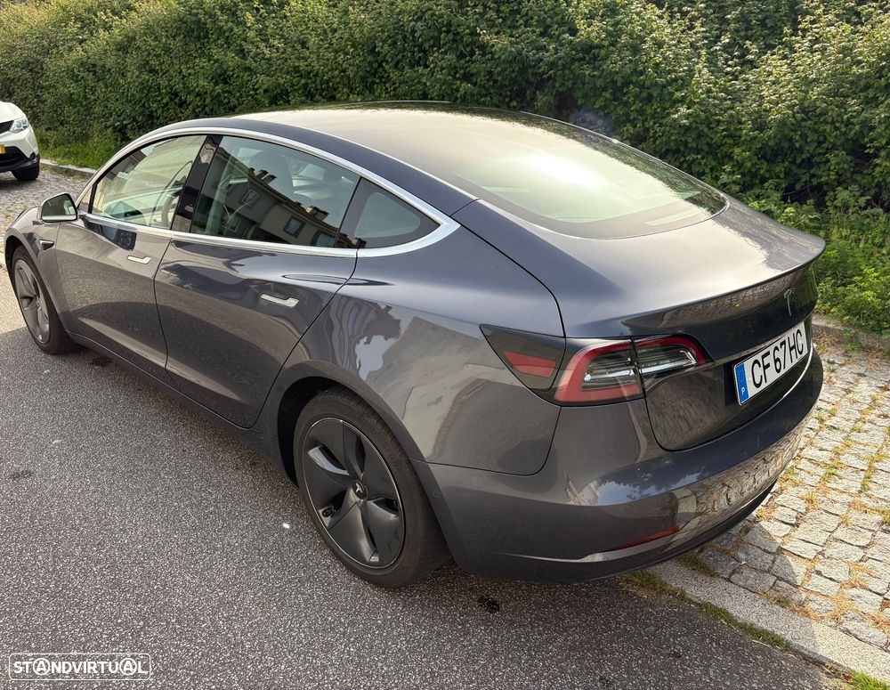 Tesla Model 3 Standard Range Plus RWD - 4