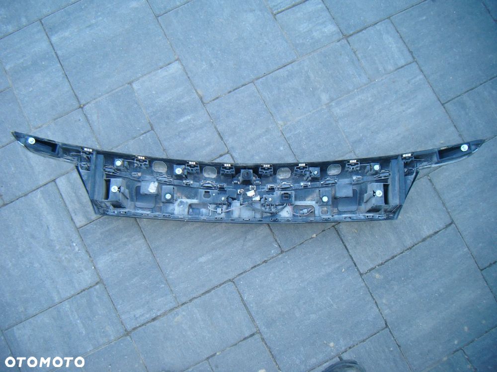 opel insignia a kombi 10r blenda klapy tył - 2