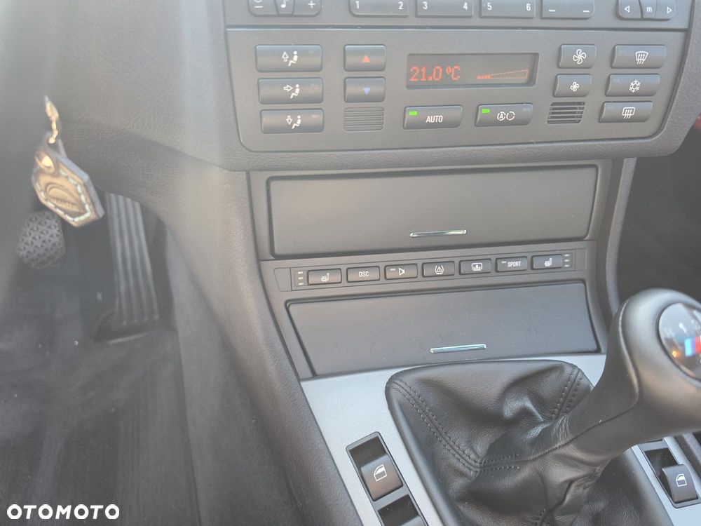 BMW M3 Standard - 11