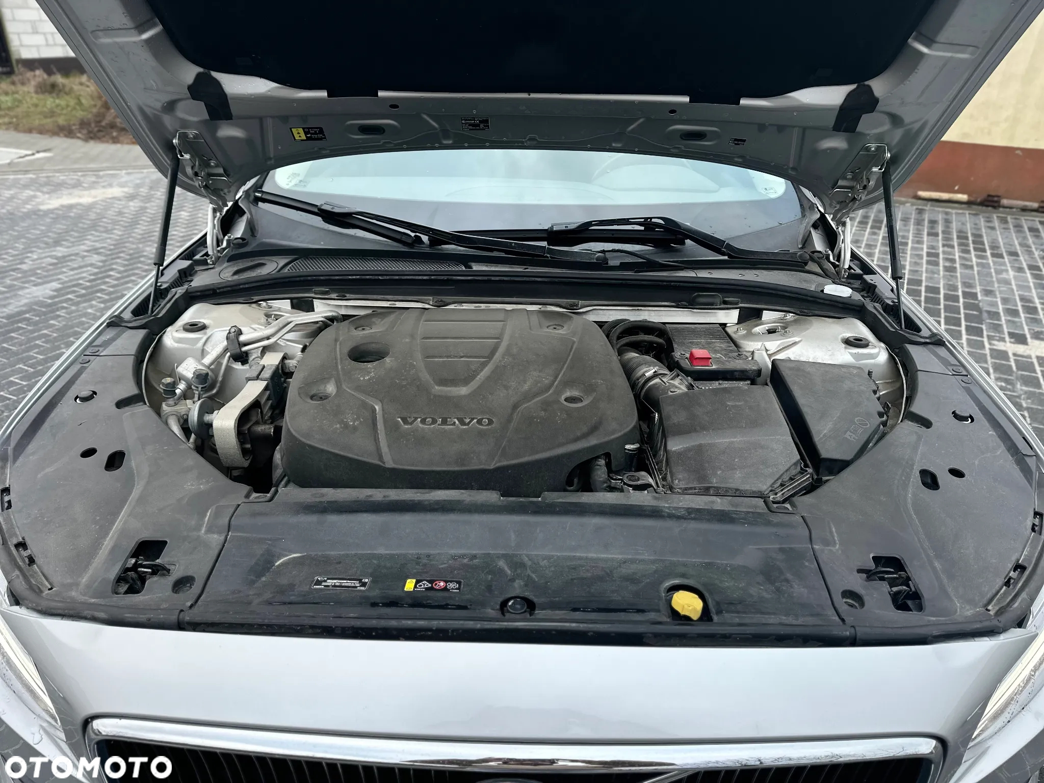 Volvo S90 D4 Momentum - 23