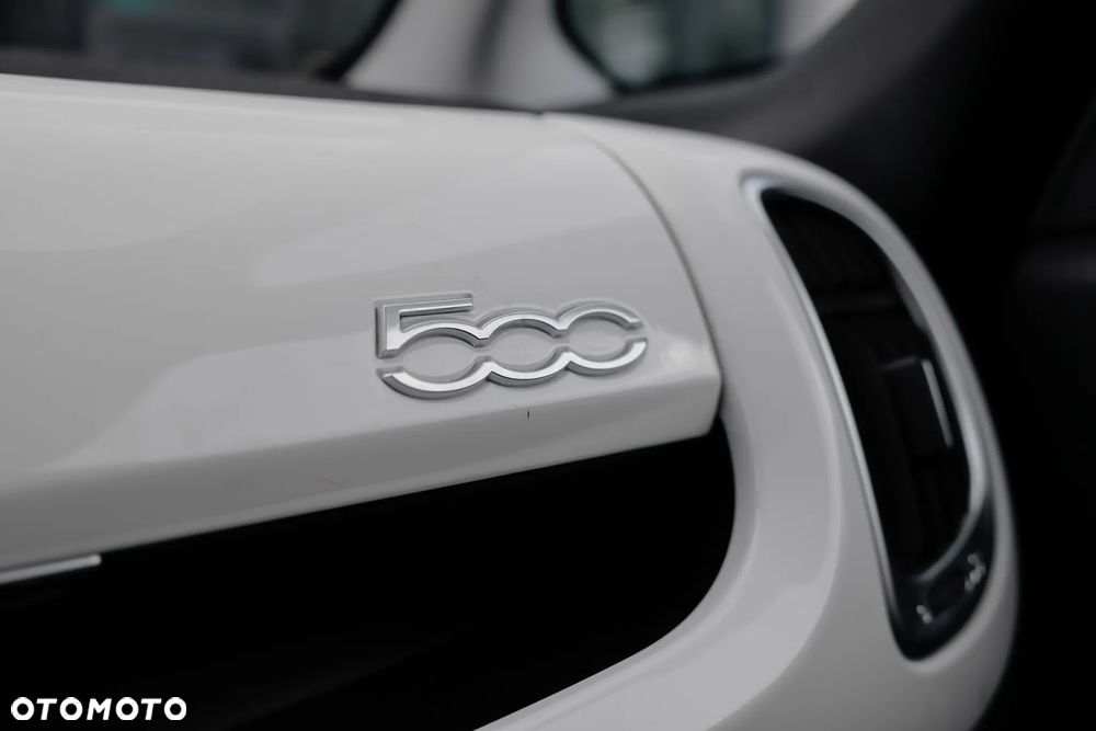 Fiat 500L 1.4 16V 120th - 22