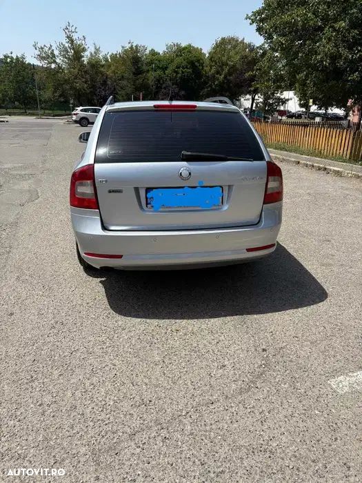 Skoda Octavia 1.6 TDI Ambiente - 3