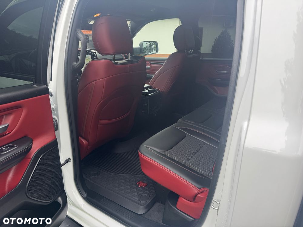 RAM 1500 5.7 Crew Cab Rebel - 21