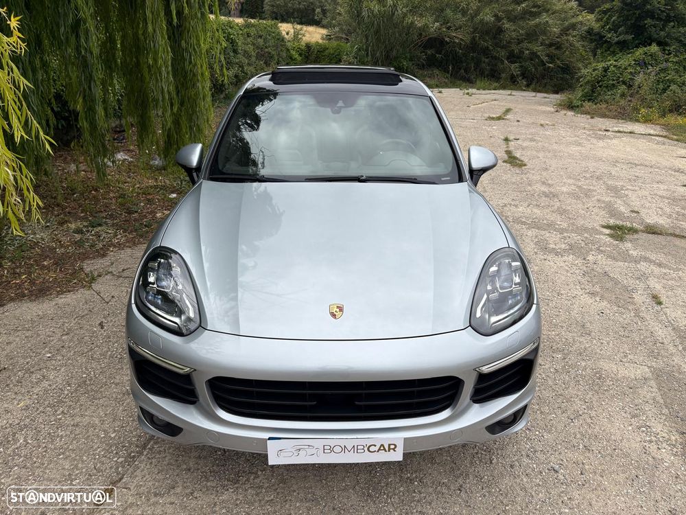 Porsche Cayenne Platinum Edition - 7