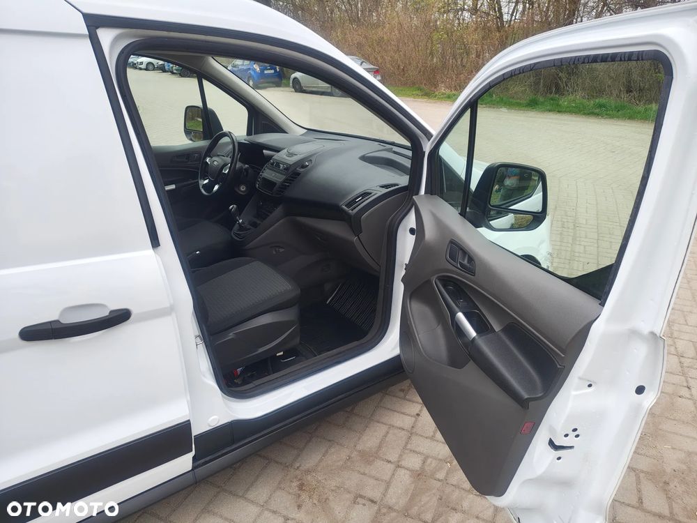 Ford Transit Connect - 8