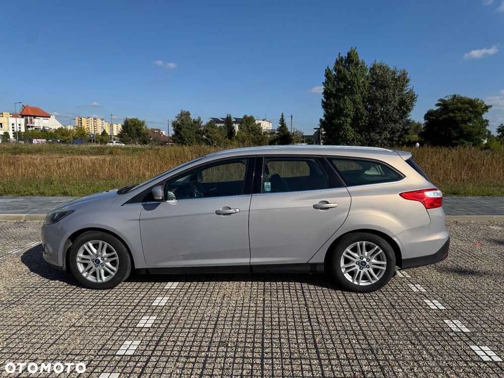 Ford Focus 2013 photo 4