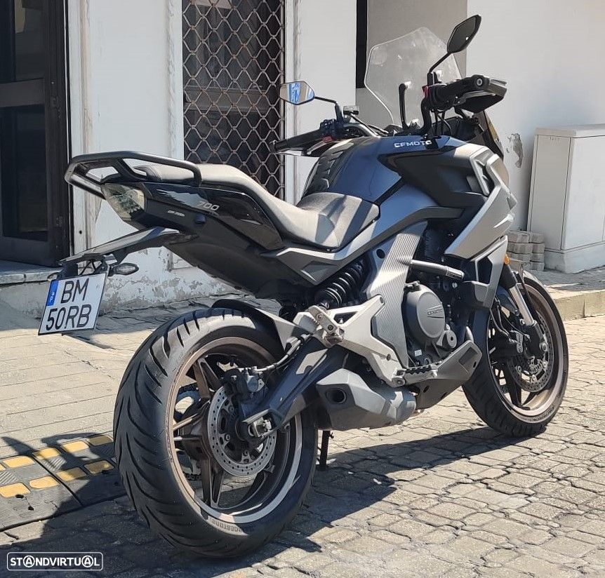 CF Moto 700MT (Carta A2) - 10