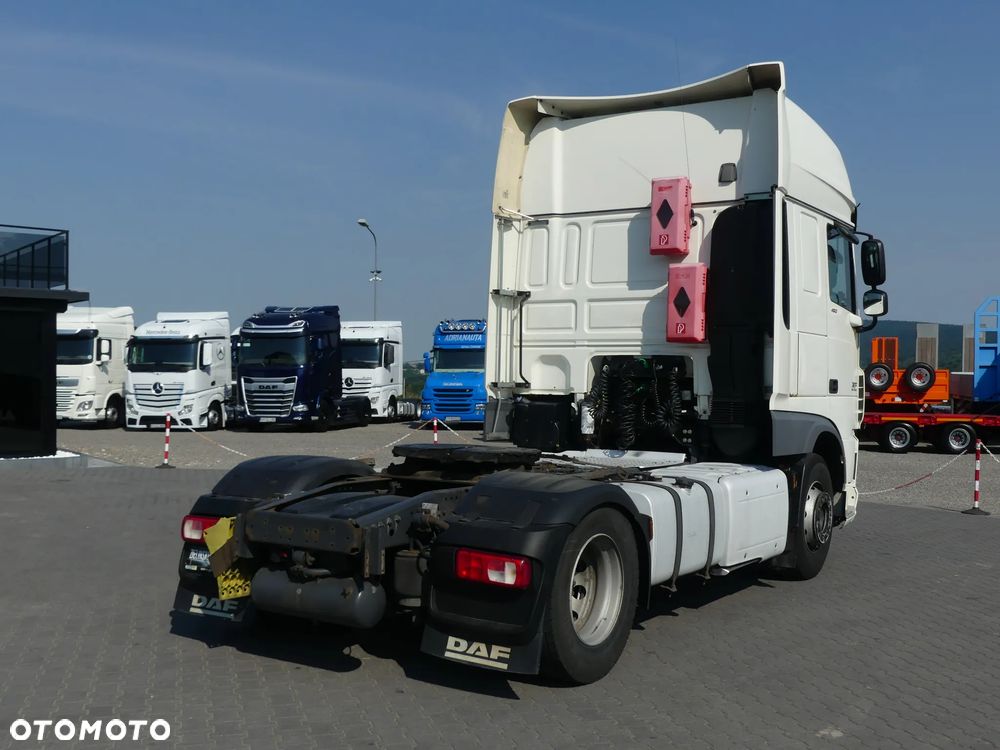 DAF XF 106.460 / SUPER SPACE CAB /  EURO 6 / STANDARD / - 8