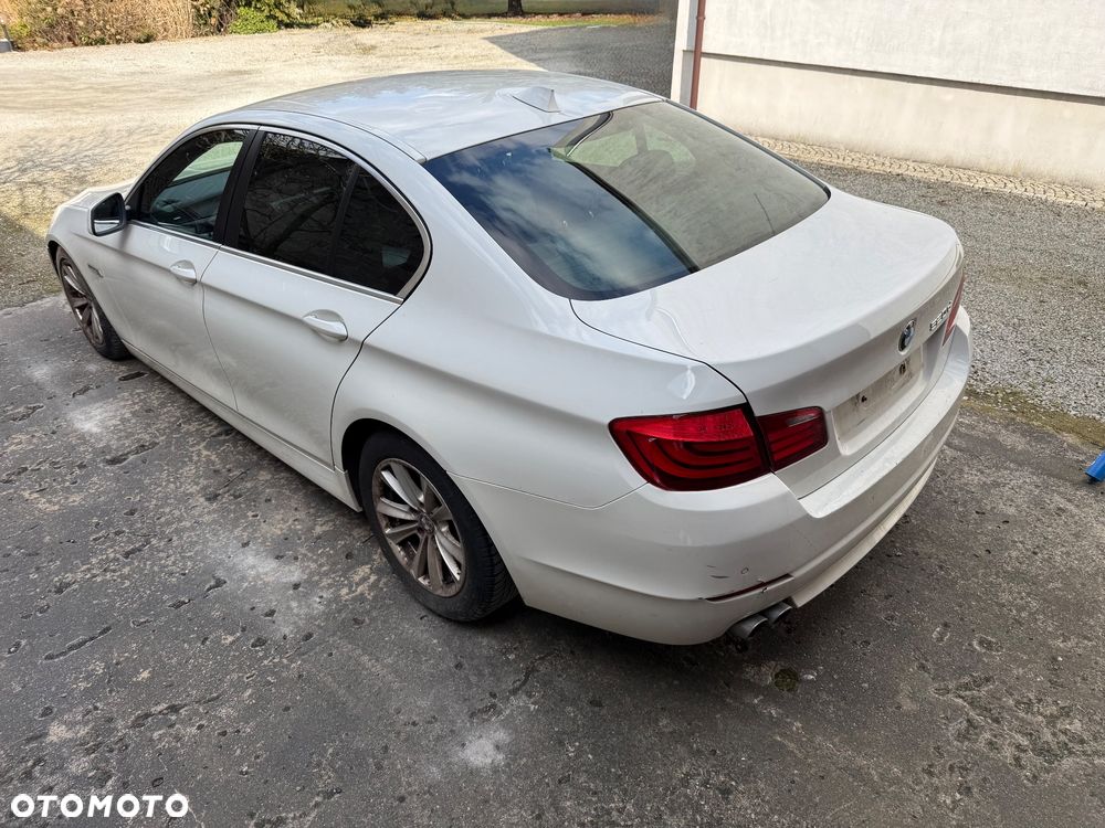BMW Seria 5 520d - 5