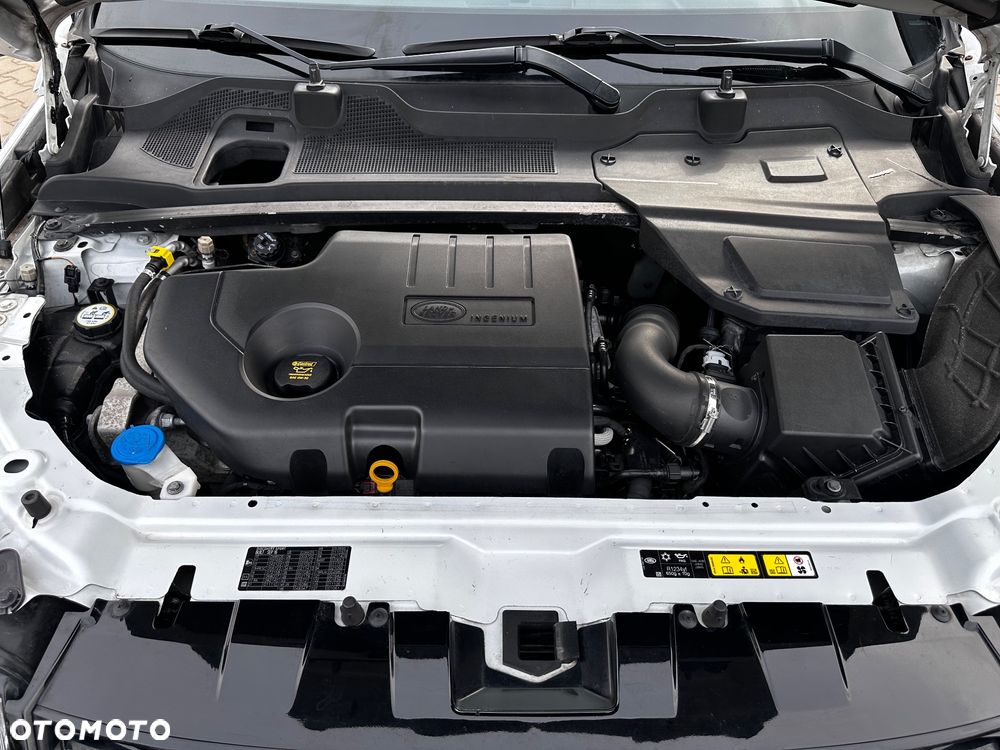 Land Rover Discovery Sport 2.0 TD4 Special Edition - 40