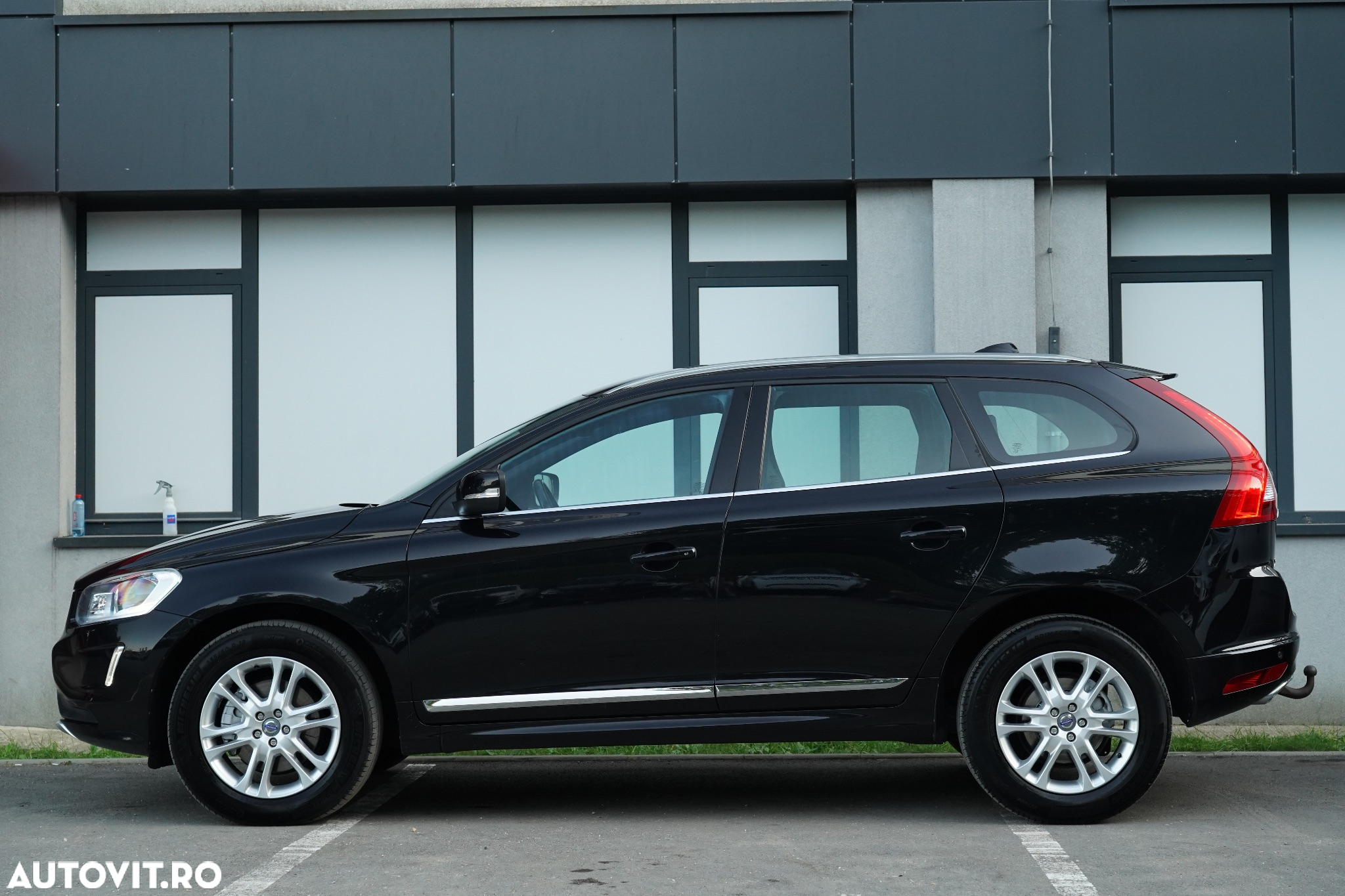 Volvo XC 60 D5 AWD Aut. Summum - 22