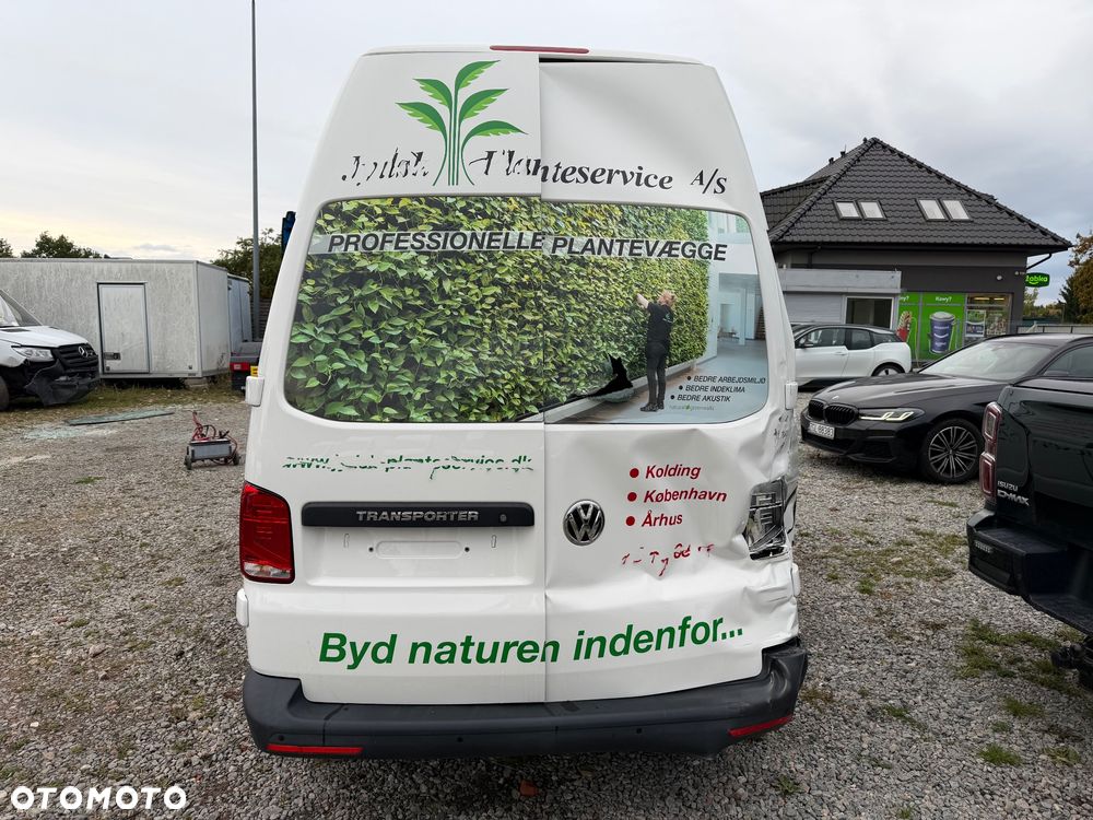 Volkswagen Transporter - 4