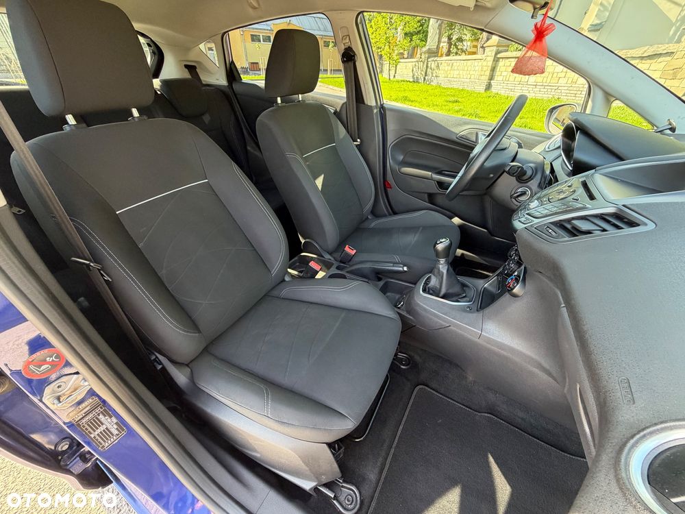 Ford Fiesta 1.0 EcoBoost Titanium - 24