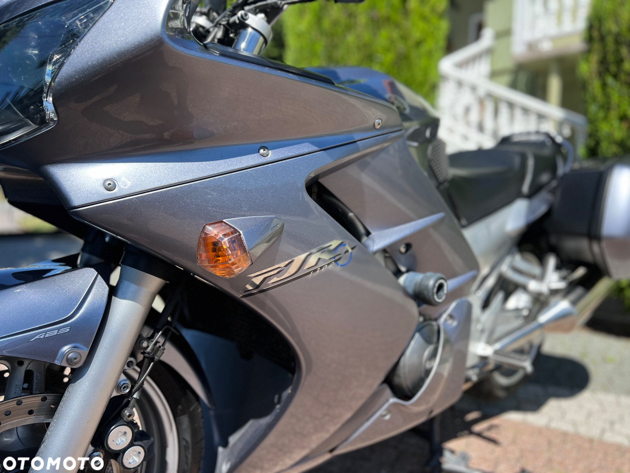 Yamaha FJR - 28