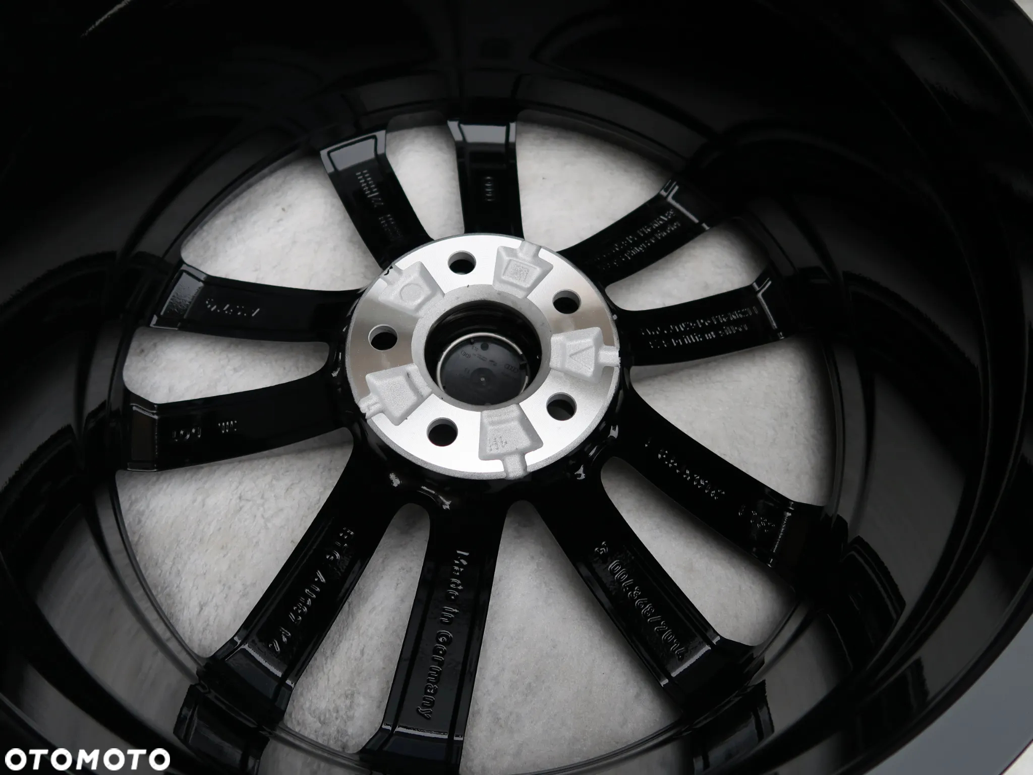 FELGI ALUMINIOWE AUDI A4 A5 B9 S LINE 19" 8W0601025 DF - 11