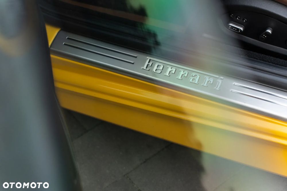 Ferrari California - 16