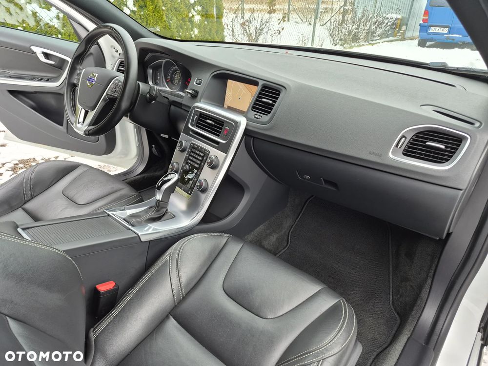 Volvo S60 D4 Geartronic Linje Svart - 29