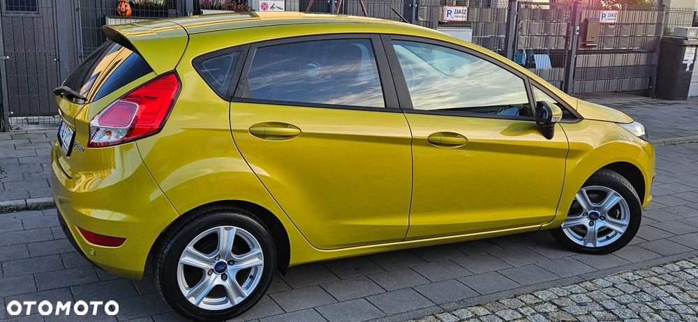 Ford Fiesta 1.25 Titanium - 25