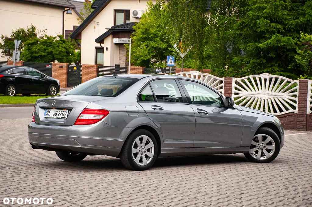 Mercedes-Benz Klasa C 180 Kompressor Avantgarde - 38