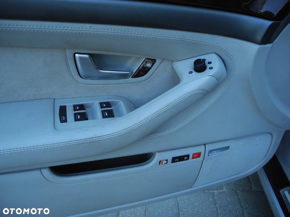 Audi A8 3.0 TDI Quattro - 18