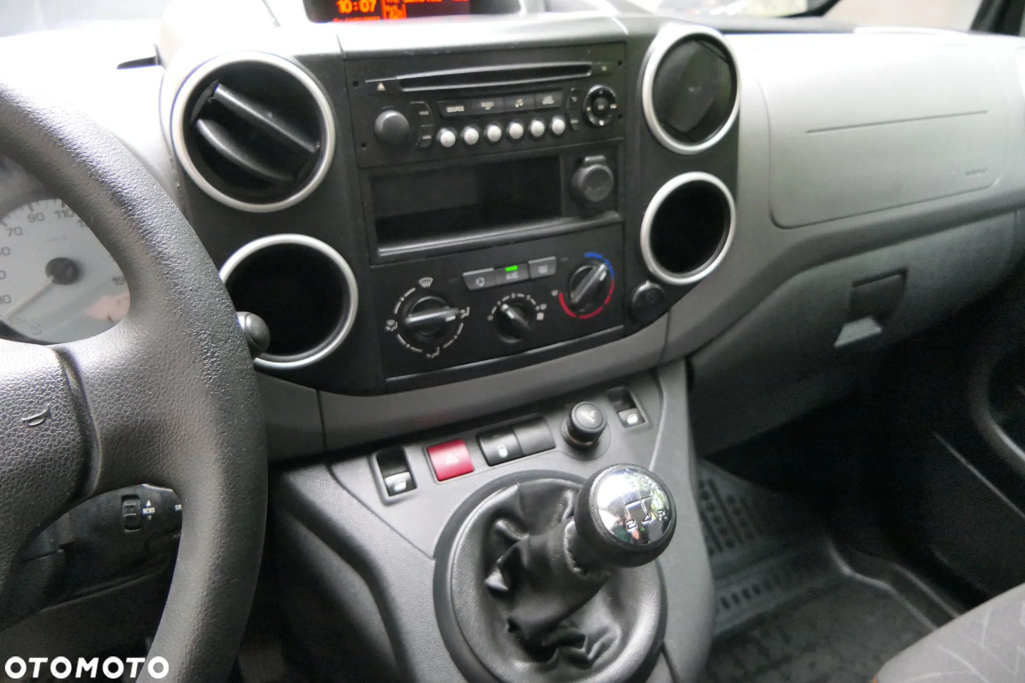 Peugeot Partner 1.6 BlueHDi Active - 17