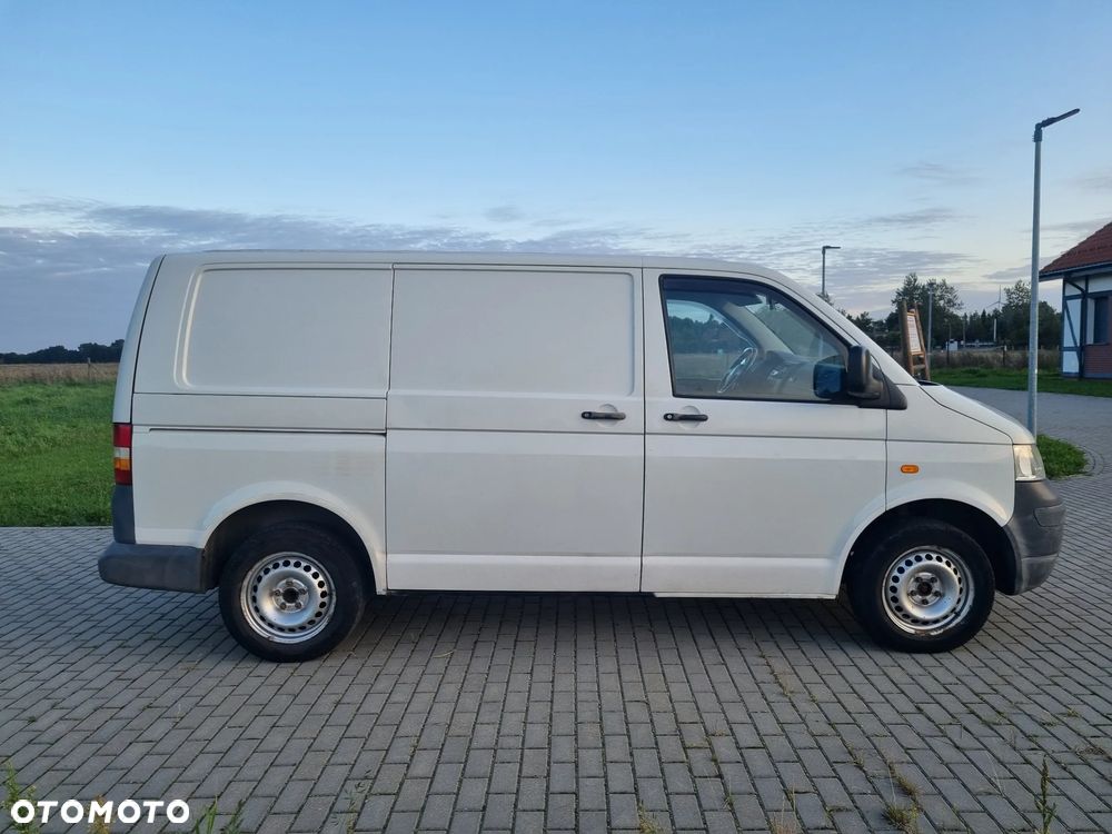 Volkswagen Transporter - 7