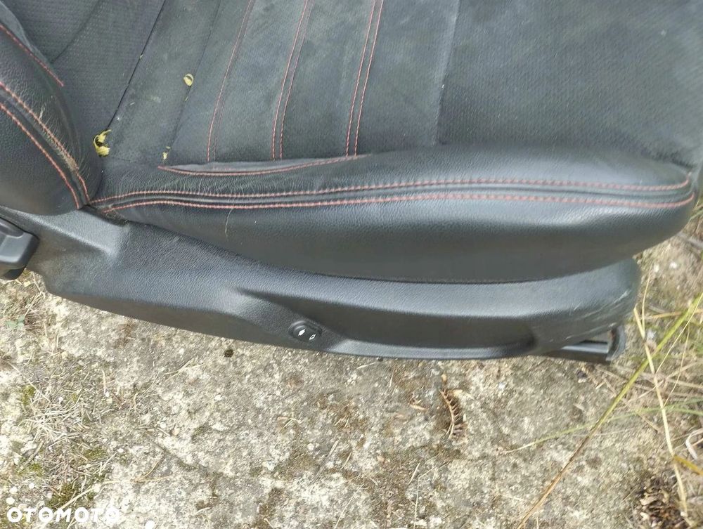 komplet foteli alcantara z czerwoną nitką ford mondeo mk4 - 4