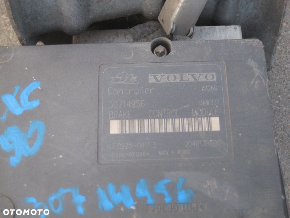 volvo v70 s80 s60 xc90 lift 2,4 tdi pompa sterownik abs 30714956 30714952 - 3