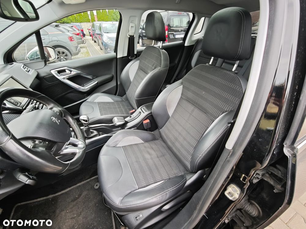 Peugeot 2008 BlueHDi FAP 120 STOP & START Allure - 30