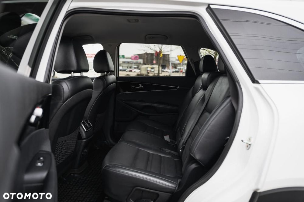 Kia Sorento - 29