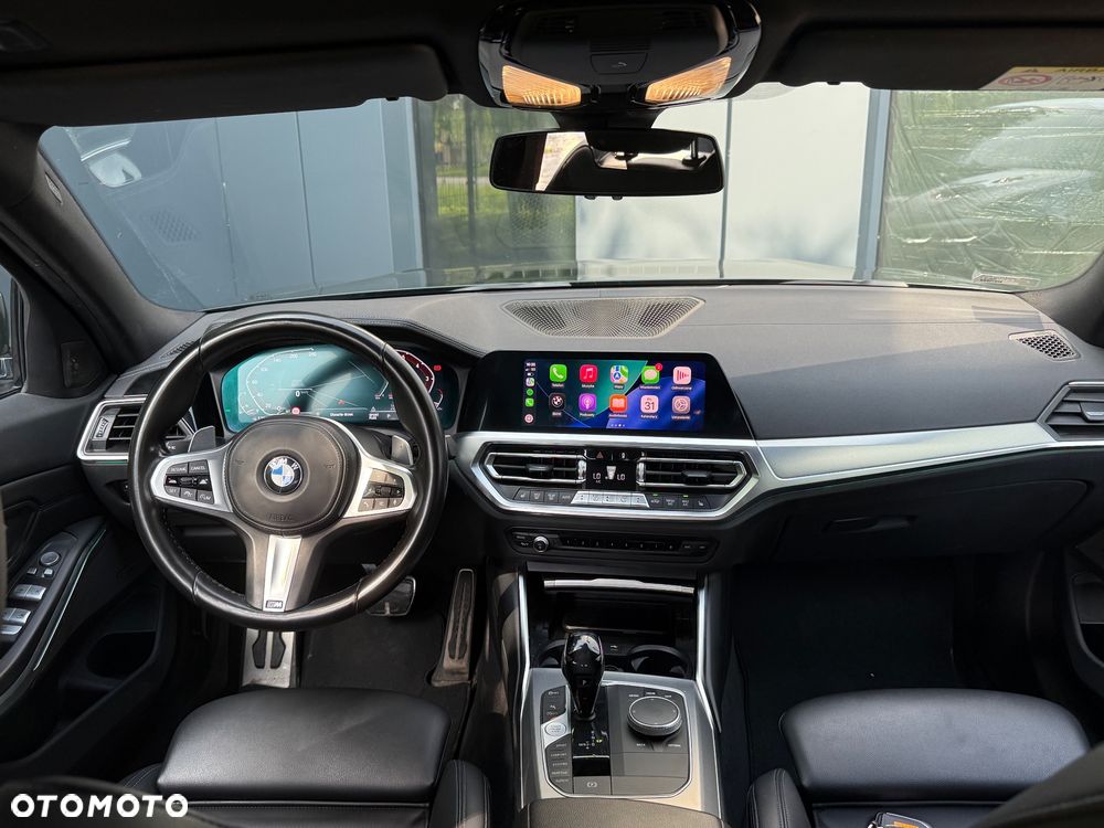 BMW Seria 3 330i xDrive M Sport sport - 35