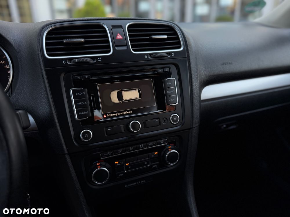 Volkswagen Golf - 21