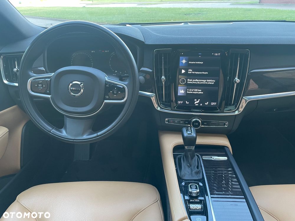 Volvo S90 T5 Geartronic Momentum - 19